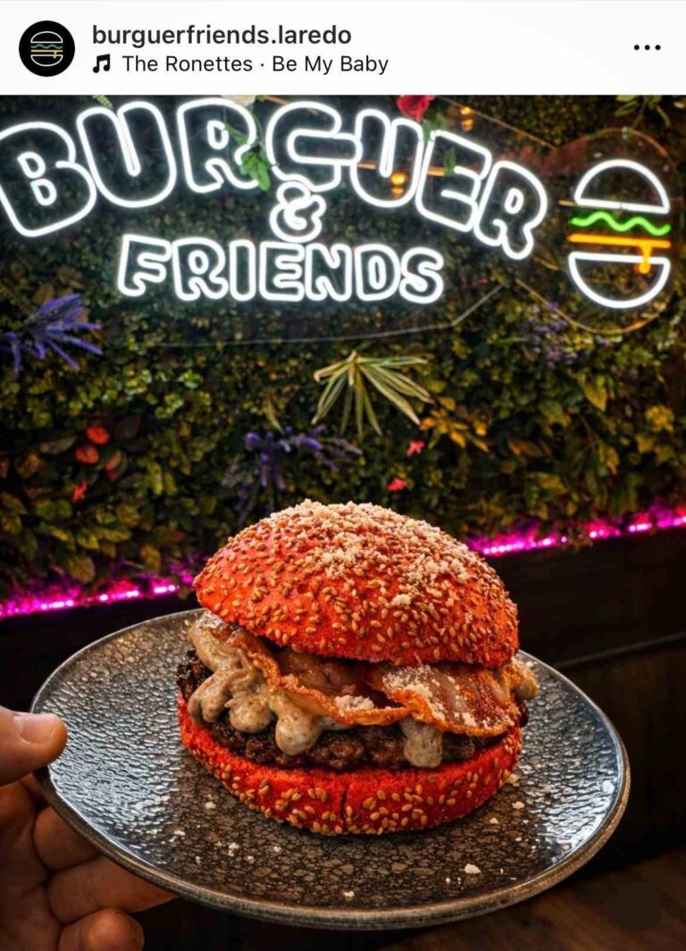 GESTIÓN DE REDES SOCIALES por SuroesteStudio para BURGUER AND FRIENDS LAREDO