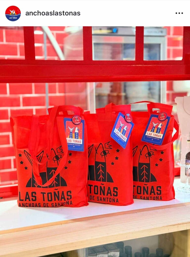GESTIÓN DE REDES SOCIALES por SuroesteStudio para LAS TOÑAS